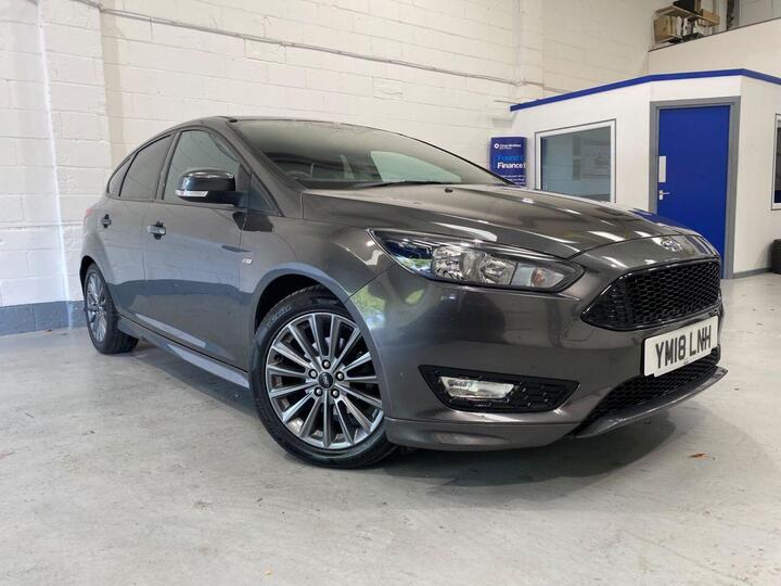 Ford FOCUS 1.0T EcoBoost ST-Line Euro 6 (s/s) 5dr