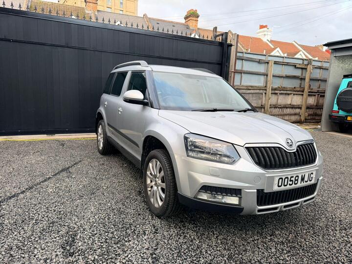 Skoda YETI 1.2 TSI SE Outdoor DSG Euro 6 (s/s) 5dr