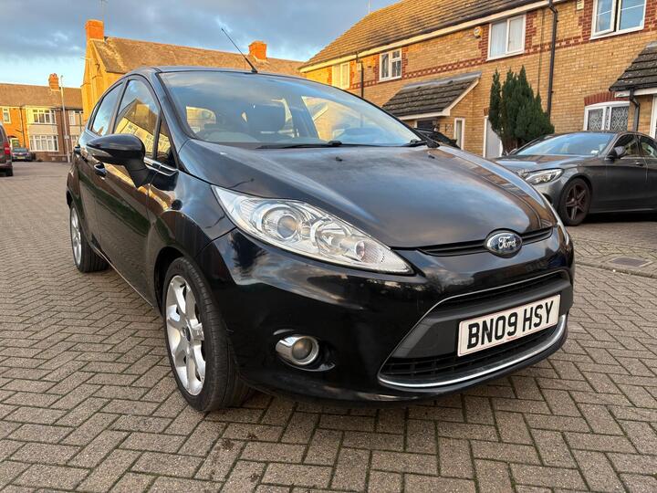 Ford Fiesta 1.25 Zetec 5dr