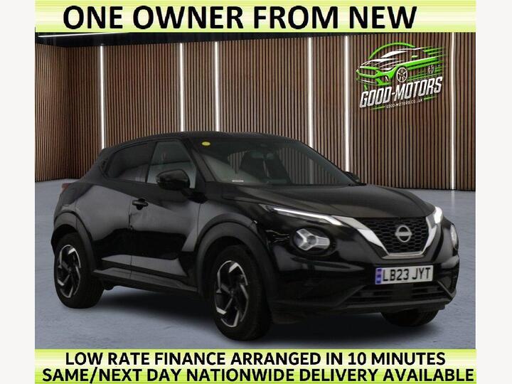 Nissan JUKE 1.0 DIG-T N-Connecta Euro 6 (s/s) 5dr