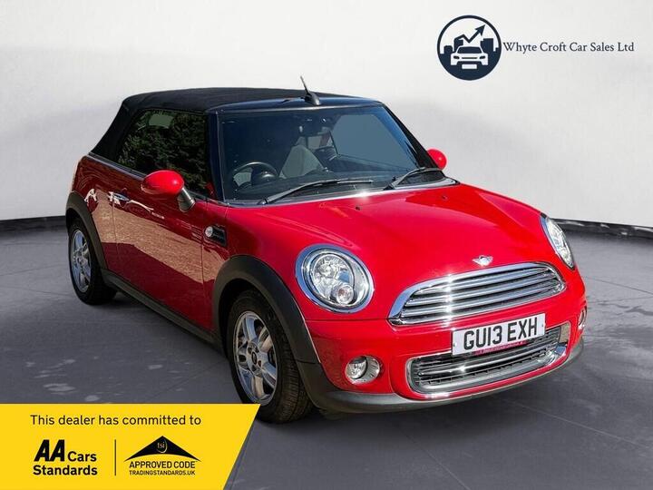 MINI Convertible 1.6 Cooper Auto Euro 5 2dr