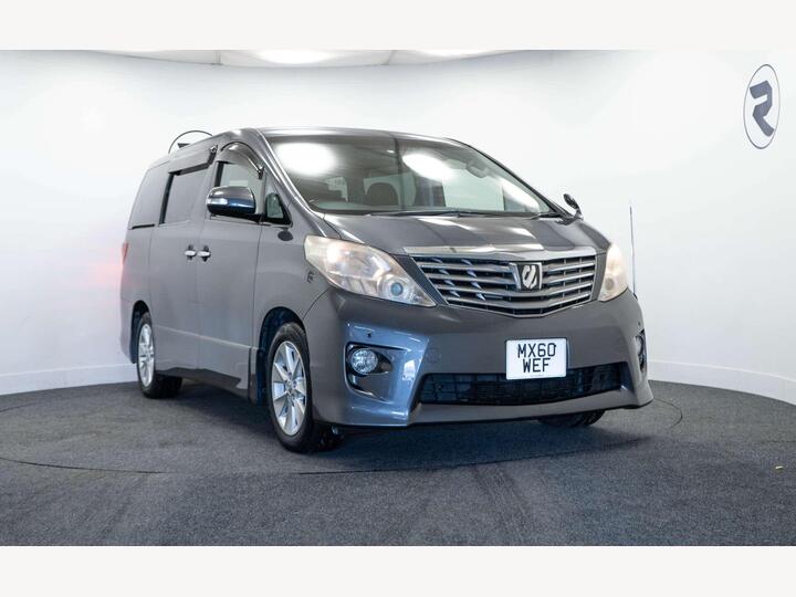 Toyota Alphard 2.4 AUTOMATIC Toyota Alphard 2.4 AUTOMATIC
