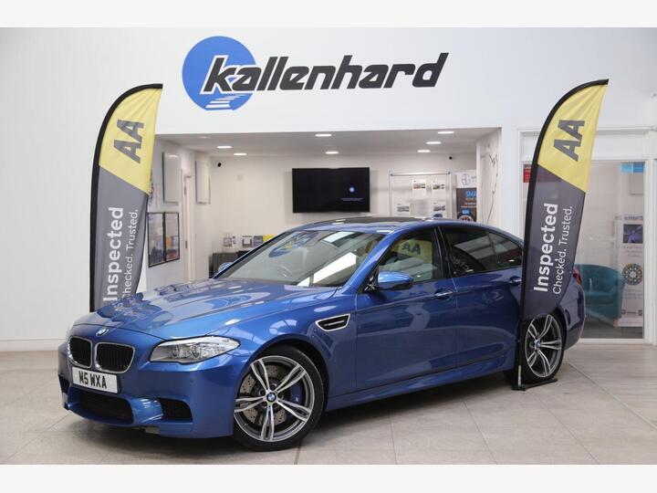 BMW M5 4.4 V8 DCT Euro 5 (s/s) 4dr