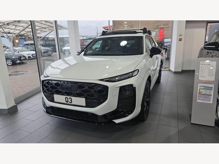 Audi Q3 1.5 E-hybrid Launch Edition S Tronic Euro 6 (s/s) 5dr 26kWh