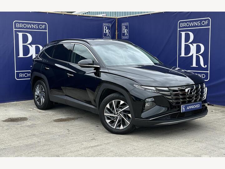 Hyundai TUCSON 1.6 T-GDi Premium Euro 6 (s/s) 5dr Hyundai TUCSON 1.6 T-GDi Premium Euro 6 (s/s) 5dr