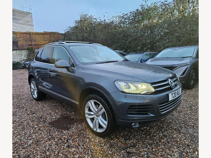 Volkswagen Touareg 3.0 TDI V6 BlueMotion Tech SE Tiptronic 4WD Euro 5 (s/s) 5dr