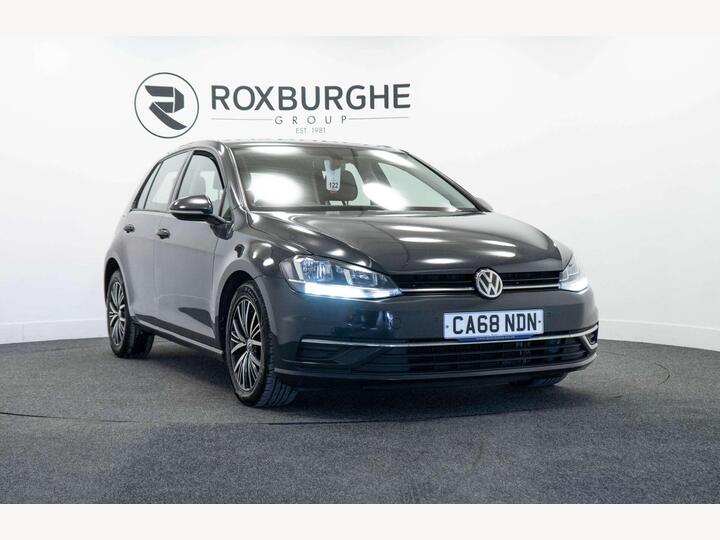 Volkswagen GOLF 1.6 TDI SE Nav DSG Euro 6 (s/s) 5dr