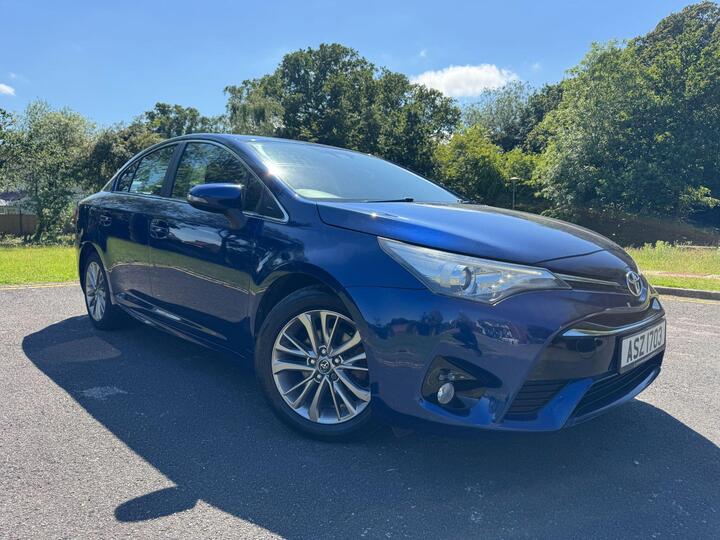 Toyota Avensis 1.6 D-4D Business Edition Euro 6 (s/s) 4dr