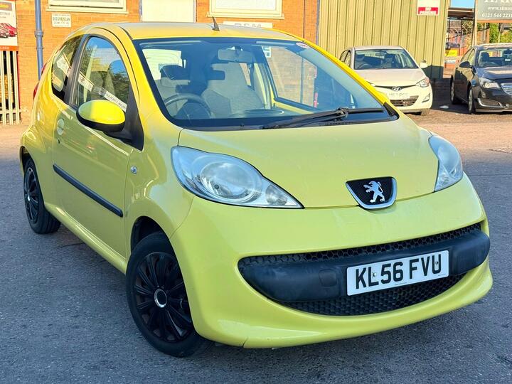 Peugeot 107 1.0 12V Urban Euro 4 3dr