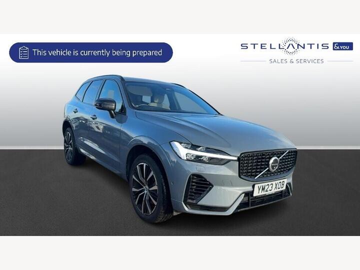Volvo XC60 2.0h T8 Recharge 18.8kWh Ultimate Dark Auto AWD Euro 6 (s/s) 5dr