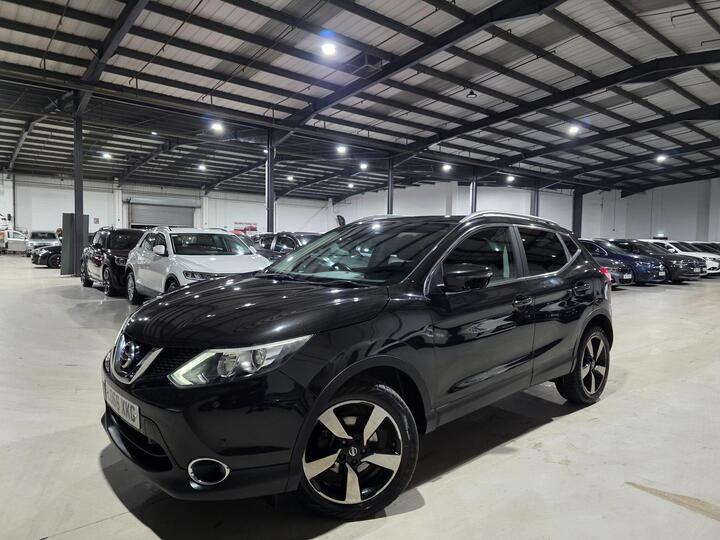 Nissan Qashqai 1.2 DIG-T N-Connecta XTRON 2WD Euro 6 (s/s) 5dr