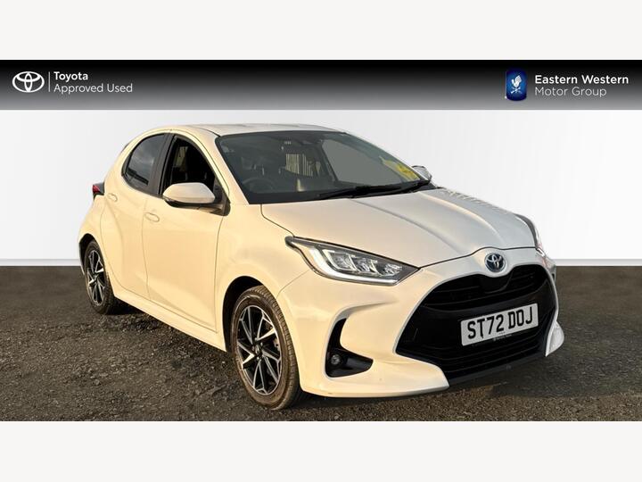 Toyota Yaris 1.5 VVT-h Design E-CVT Euro 6 (s/s) 5dr