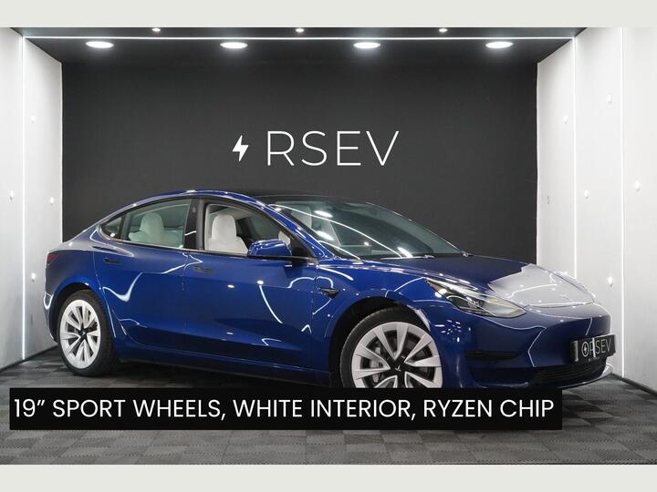 Tesla Model 3 Auto RWD 4dr