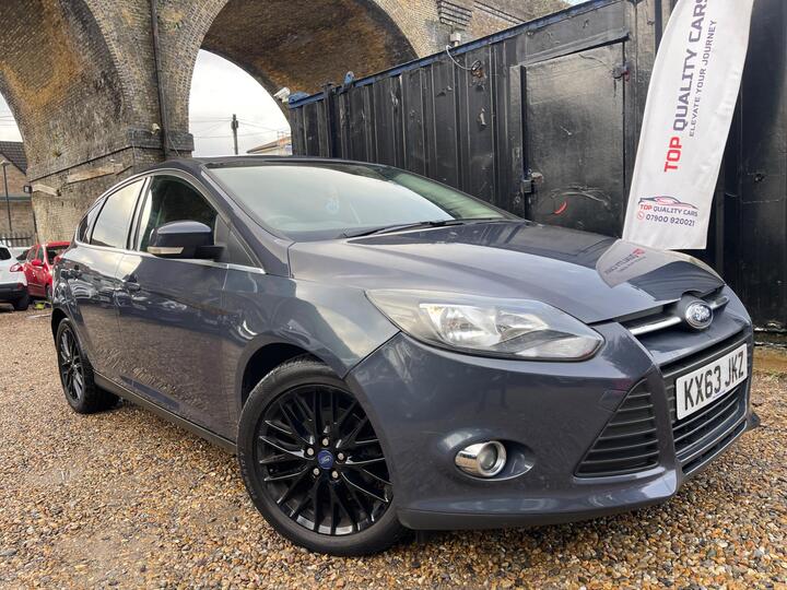 Ford Focus 1.6 Zetec Powershift Euro 5 5dr