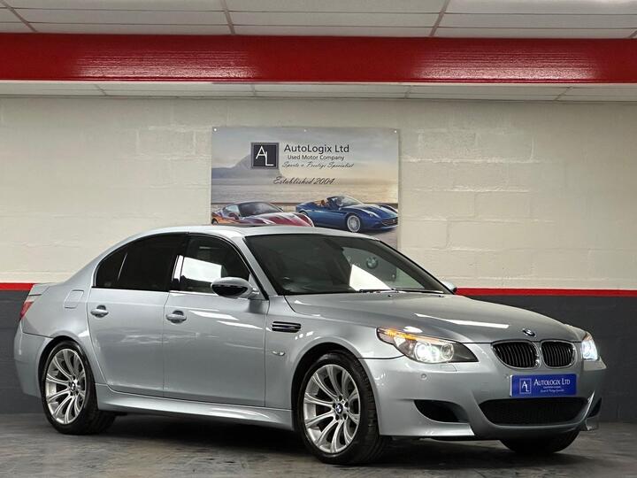 BMW M5 5.0 V8 SMG Euro 4 4dr