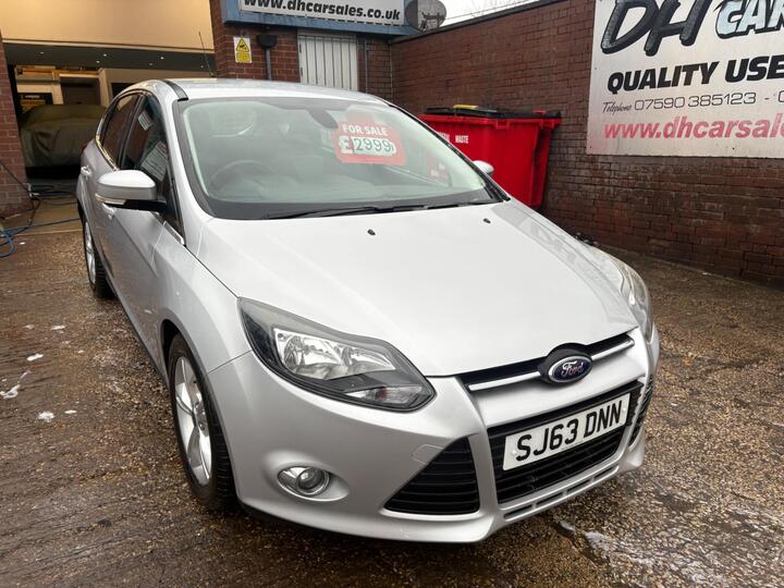 Ford Focus 1.6 TDCi Zetec Euro 5 (s/s) 5dr