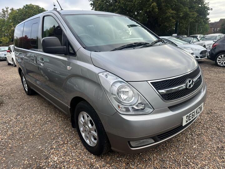 Hyundai I800 2.5 CRDi Style Euro 4 5dr Hyundai I800 2.5 CRDi Style Euro 4 5dr