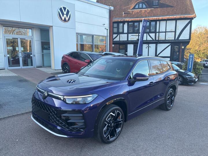 Volkswagen Tayron 1.5 ETSI MHEV R-Line DSG Euro 6 (s/s) 5dr