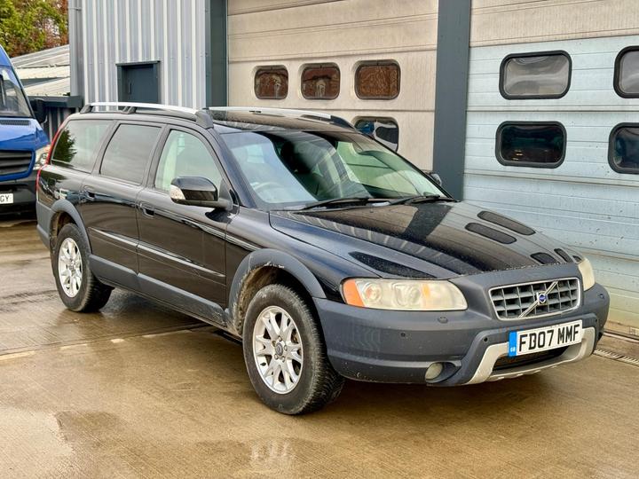 Volvo XC70 2.4 D5 SE Lux Geartronic AWD 5dr