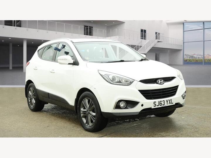 Hyundai Ix35 1.7 CRDi SE Euro 5 (s/s) 5dr Hyundai Ix35 1.7 CRDi SE Euro 5 (s/s) 5dr
