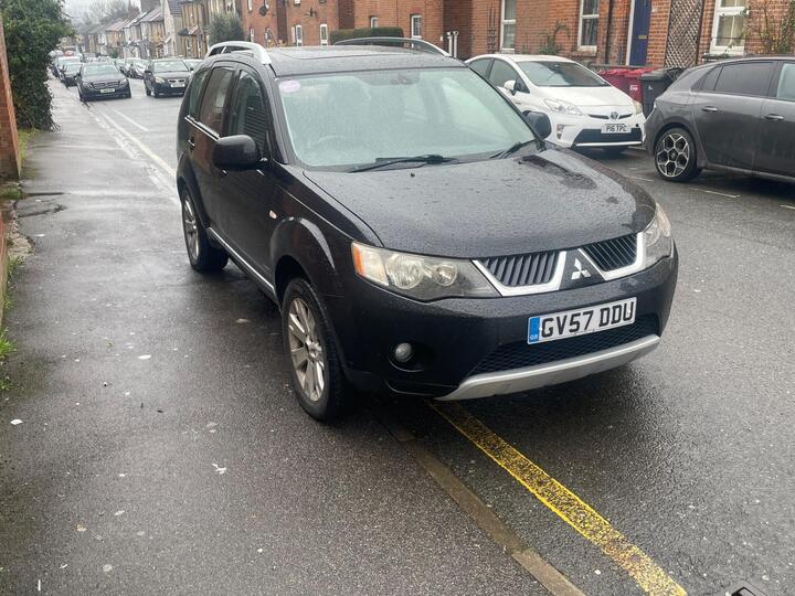 Mitsubishi Outlander 2.4 MIVEC Elegance Auto 4WD Euro 4 5dr