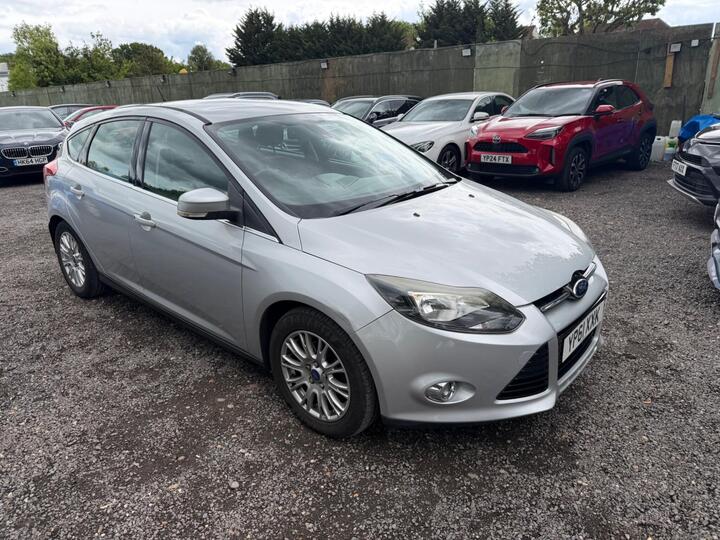 Ford Focus 1.6 Titanium Euro 5 5dr