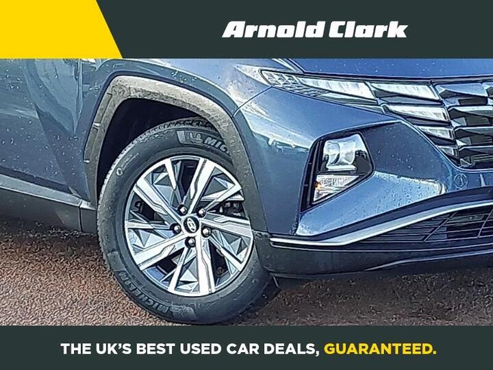 Hyundai TUCSON 1.6 T-GDi SE Connect Euro 6 (s/s) 5dr Hyundai TUCSON 1.6 T-GDi SE Connect Euro 6 (s/s) 5dr