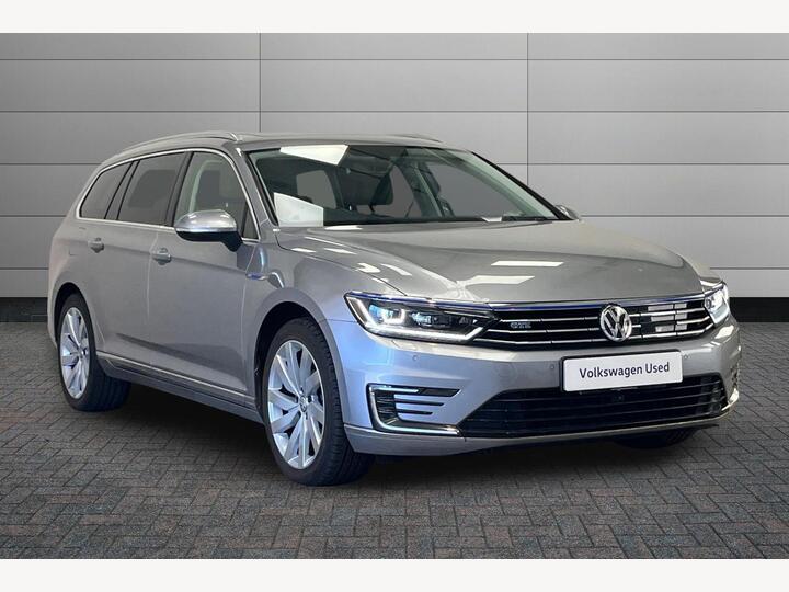 Volkswagen Passat 1.4 TSI GTE Advance DSG Euro 6 (s/s) 5dr