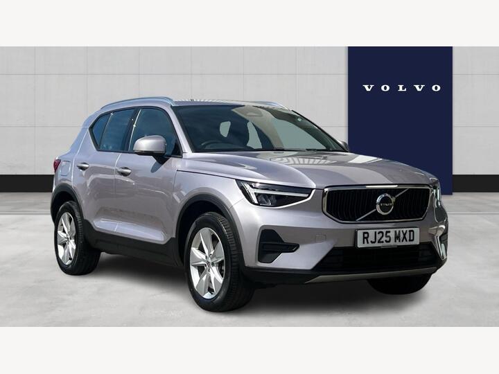 Volvo XC40 2.0 B3 MHEV Core DCT Auto Euro 6 (s/s) 5dr