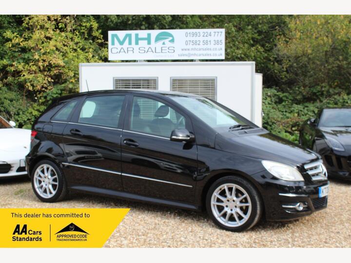 Mercedes-Benz B Class 2.0 B200 CDI Sport CVT 5dr Mercedes-Benz B Class 2.0 B200 CDI Sport CVT 5dr
