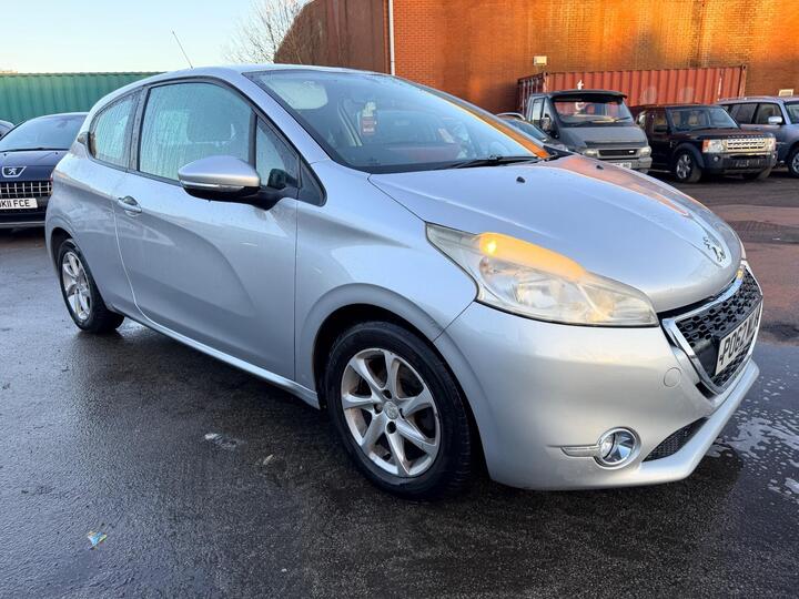 Peugeot 208 1.2 VTi Active Euro 5 3dr