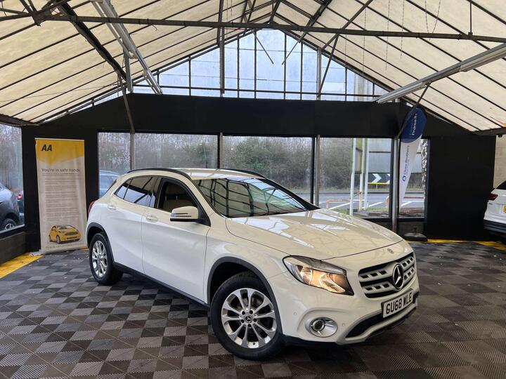 Mercedes-Benz GLA 1.6 GLA200 SE (Executive) 7G-DCT Euro 6 (s/s) 5dr