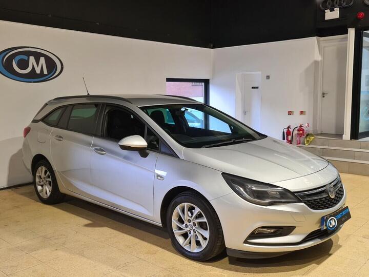 Vauxhall ASTRA 1.6 CDTi EcoTEC BlueInjection Design Sports Tourer Euro 6 (s/s) 5dr Vauxhall ASTRA 1.6 CDTi EcoTEC BlueInjection Design Sports Tourer Euro 6 (s/s) 5dr