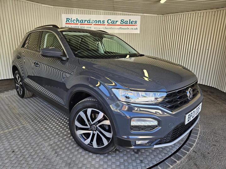 Volkswagen T-ROC 1.5 TSI EVO Active Euro 6 (s/s) 5dr