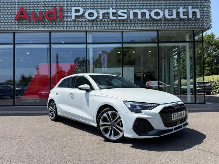 Audi A3 1.5 TFSI 30 S Line Sportback S Tronic Euro 6 (s/s) 5dr
