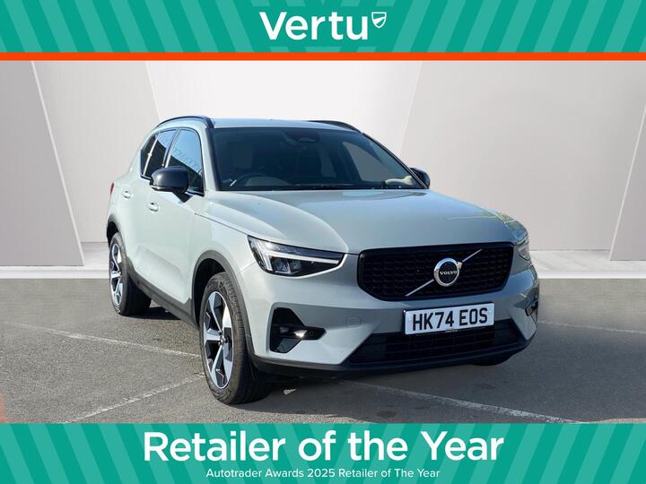 Volvo XC40 2.0 B4 MHEV Plus Dark DCT Auto Euro 6 (s/s) 5dr