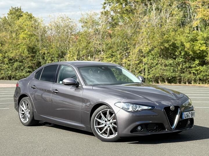 Alfa Romeo Giulia 2.2 TD Super Auto Euro 6 (s/s) 4dr