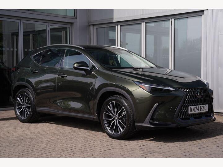 Lexus NX 2.5 450h+ 18.1kWh Takumi E-CVT 4WD Euro 6 (s/s) 5dr