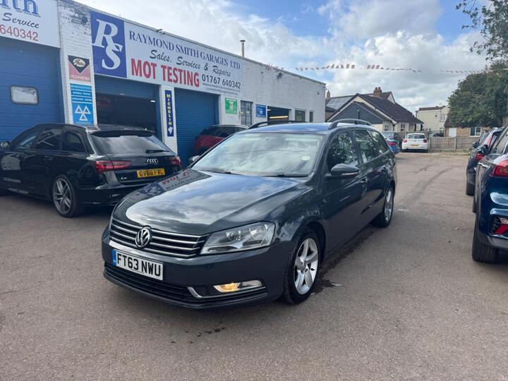 Volkswagen Passat 1.6 TDI BlueMotion Tech S Euro 5 (s/s) 5dr