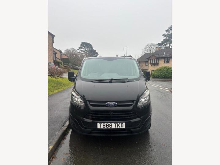 Ford TRANSIT CUSTOM 2.2 TDCi 290 Panel Van 5dr Diesel Manual L1 H1 (186 G/km, 98 Bhp) Upgraded Alloys NO VAT