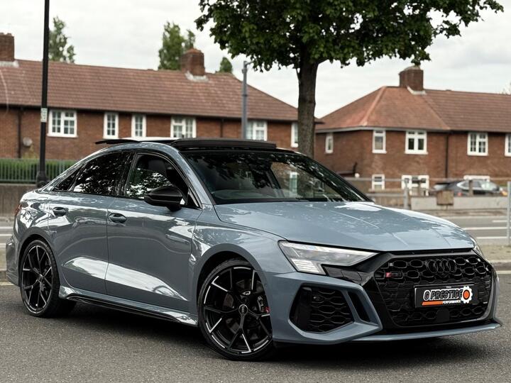 Audi RS3 2.5 TFSI Vorsprung S Tronic Quattro Euro 6 (s/s) 4dr