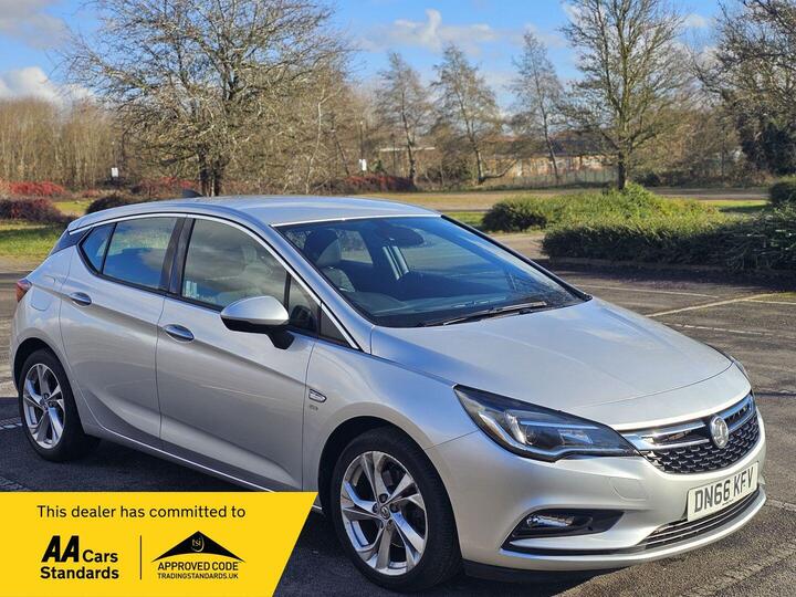 Vauxhall Astra 1.6 CDTi BlueInjection SRi Nav Euro 6 (s/s) 5dr