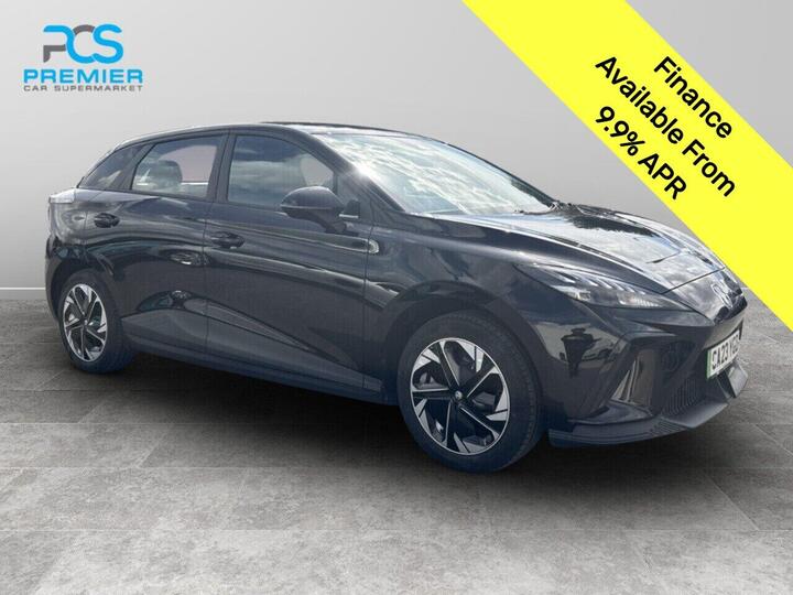 MG MG4 64kWh SE Long Range Auto 5dr