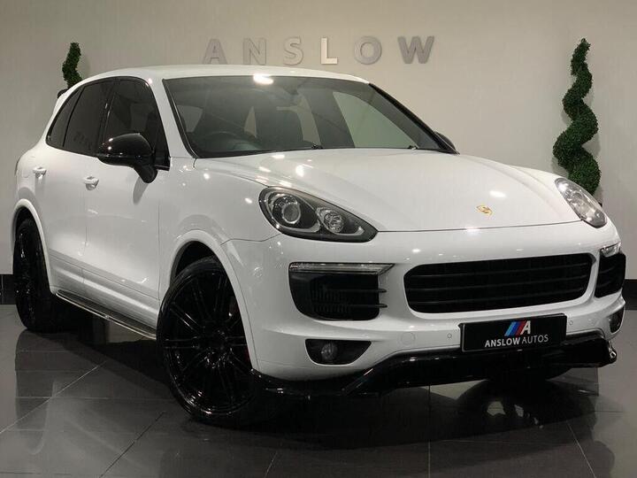 Porsche Cayenne 3.0 TD V6 TiptronicS 4WD Euro 6 (s/s) 5dr Porsche Cayenne 3.0 TD V6 TiptronicS 4WD Euro 6 (s/s) 5dr