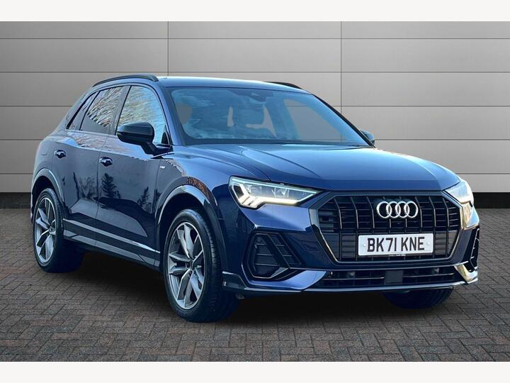 Audi Q3 1.5 TFSI CoD 35 Black Edition S Tronic Euro 6 (s/s) 5dr