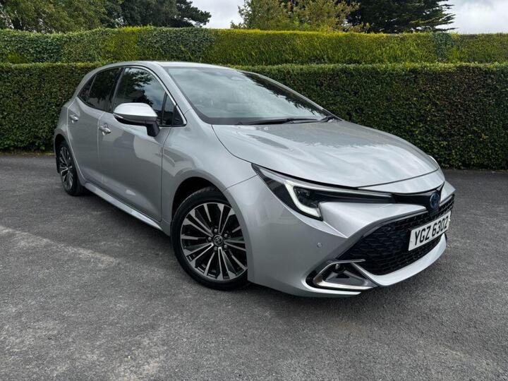 Toyota Corolla 1.8 VVT-h Design CVT Euro 6 (s/s) 5dr