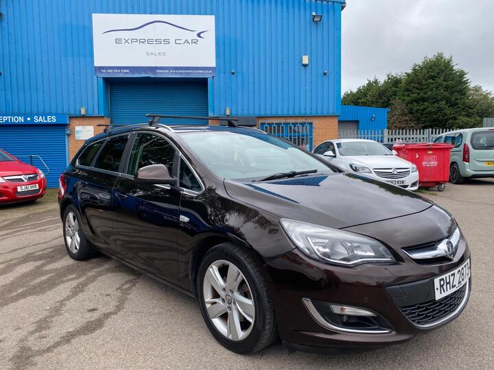 Vauxhall Astra 2.0 CDTi SRi Sports Tourer Euro 5 (s/s) 5dr