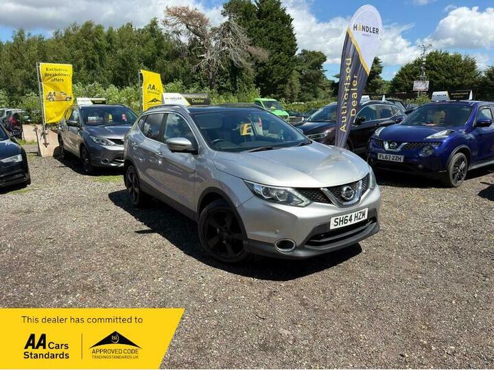 Nissan Qashqai 1.2 DIG-T N-tec+ XTRON 2WD Euro 5 (s/s) 5dr