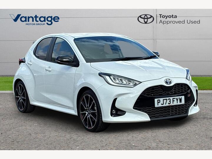 Toyota Yaris 1.5 VVT-h GR SPORT E-CVT Euro 6 (s/s) 5dr