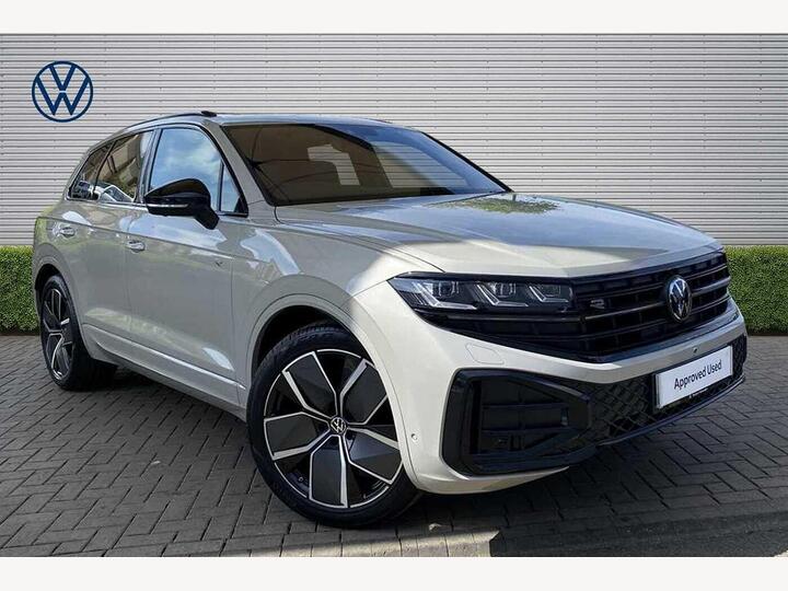Volkswagen Touareg 3.0 TDI V6 Black Edition Tiptronic 4Motion Euro 6 (s/s) 5dr